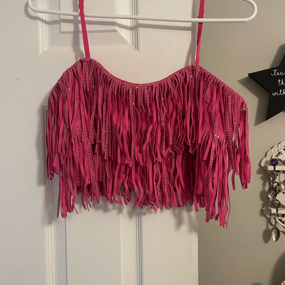 Pink fringe crop top.